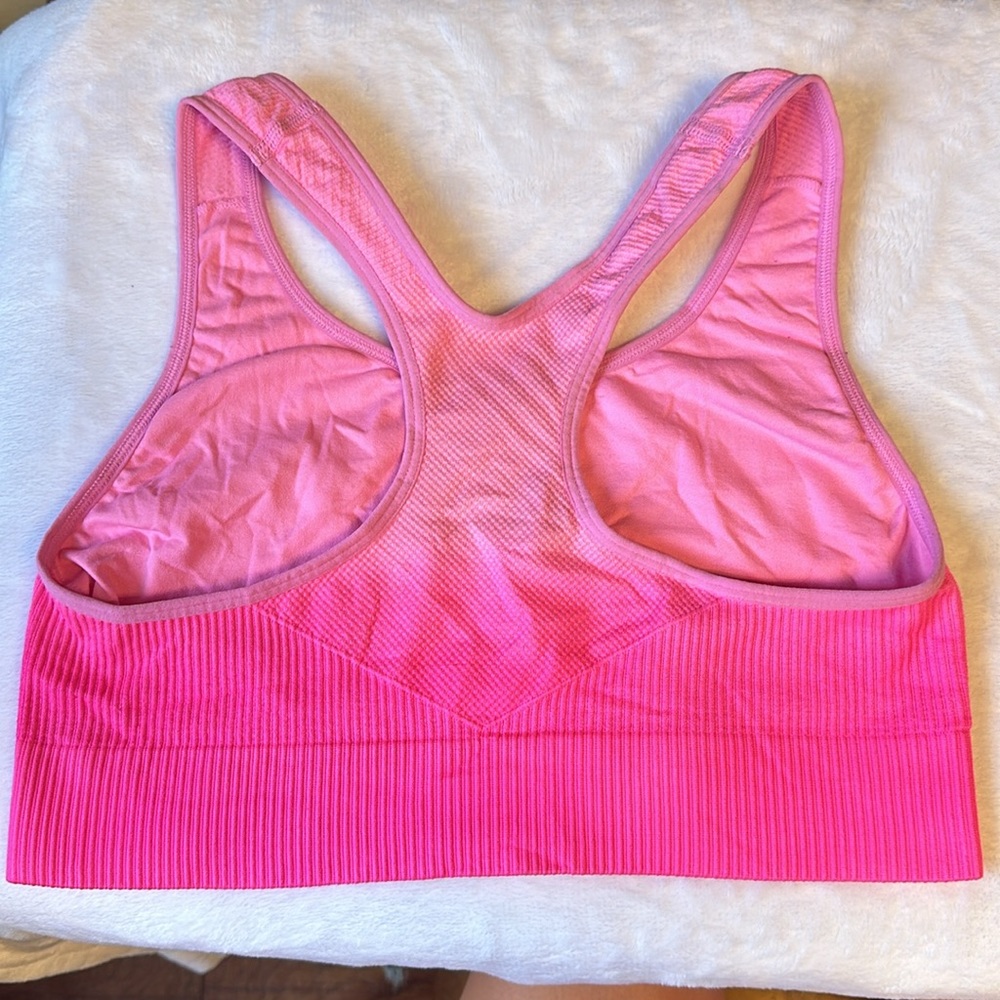PINK Ribbed Sports Bra Size M - Picture 3 of 5